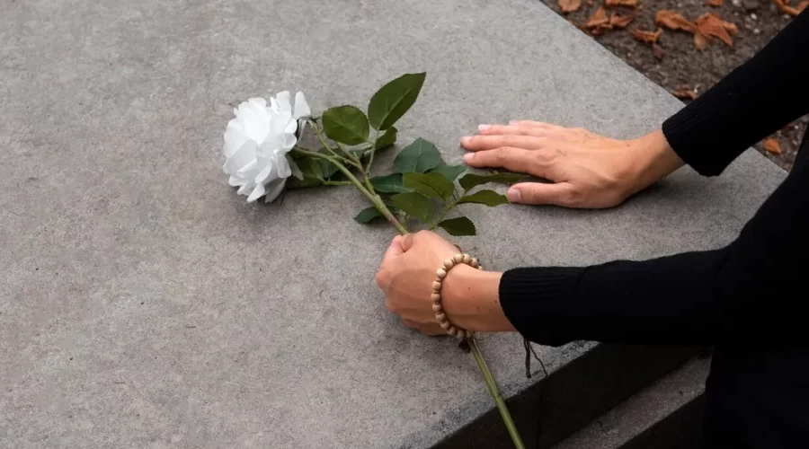 I Gave Money to a Poor Woman with a Baby — The Next Morning, I Was Shocked to See She Was Doing Something at My Husband’s Grave