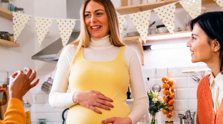 While Pregnant, I Attended a Pottery Party That Turned into a Surreal Nightmare