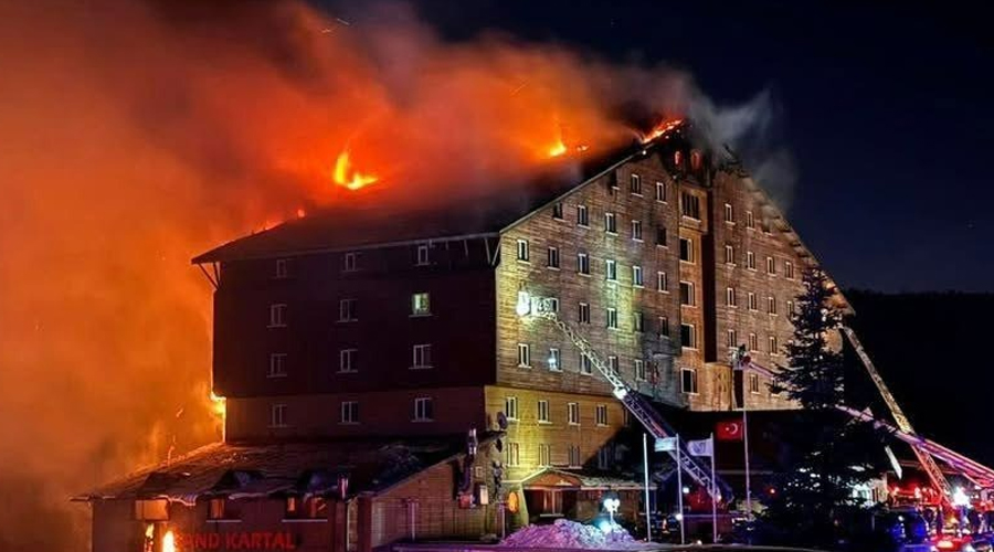 66 dead in horror blaze at popular hotel