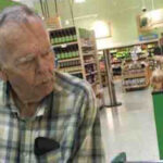 MY DAUGHTER CALLED A STRANGER “OLD” IN LINE—AND HIS REACTION LEFT ME SPEECHLESS
