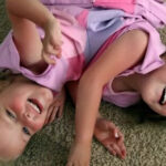 Separated as Babies, Reunited 18 Years Later –😯🤯 See the Amazing Journey of These Twins!