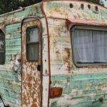 Kind people gave a homeless woman an old trailer.