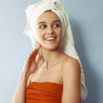 My Boyfriend Insisted That I Take 2 Showers a Day – His Odd Request Became Clear When I Met His Mother