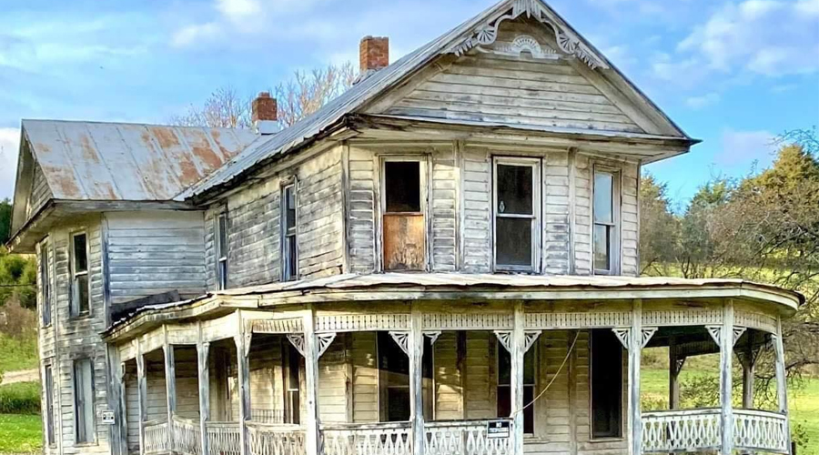 This house looked to be on its last legs