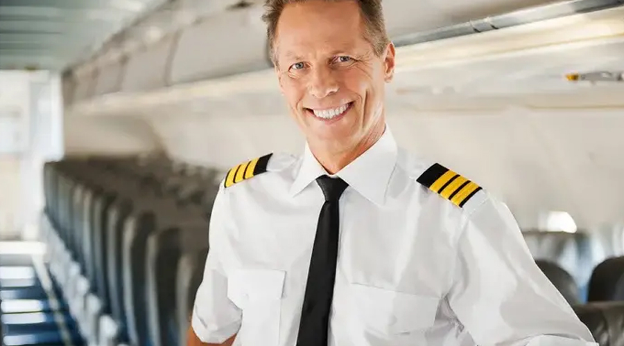 WOMAN RUINS 8-HOUR FLIGHT FOR PASSENGERS, BUT THE CAPTAIN HAS THE FINAL WORD
