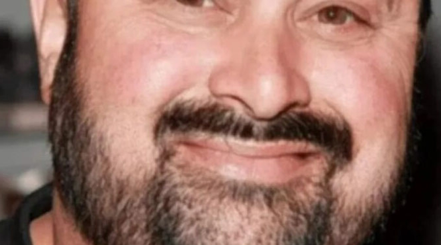 Frank Fritz, the beloved star of *American Pickers has died at 60, leaving fans