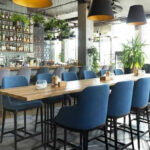 Young Restaurant Manager Tried to Kick Me Out Because of My “Cheap Clothes” – She Had No Idea What Would Happen 10 Minutes Later