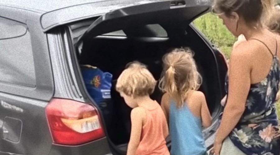 Single Mom of Four Buys Used Car, Owner Tells Her to Look In Trunk When She Gets Home